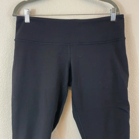 Lululemon wunder under crop velvet bow leggings size 12 - Picture 2 of 7